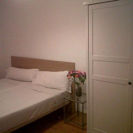 Km1 Amparo Apartments Madrid Cameră foto