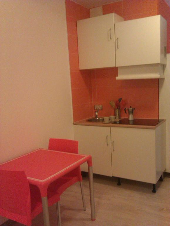 Km1 Amparo Apartments Madrid Cameră foto